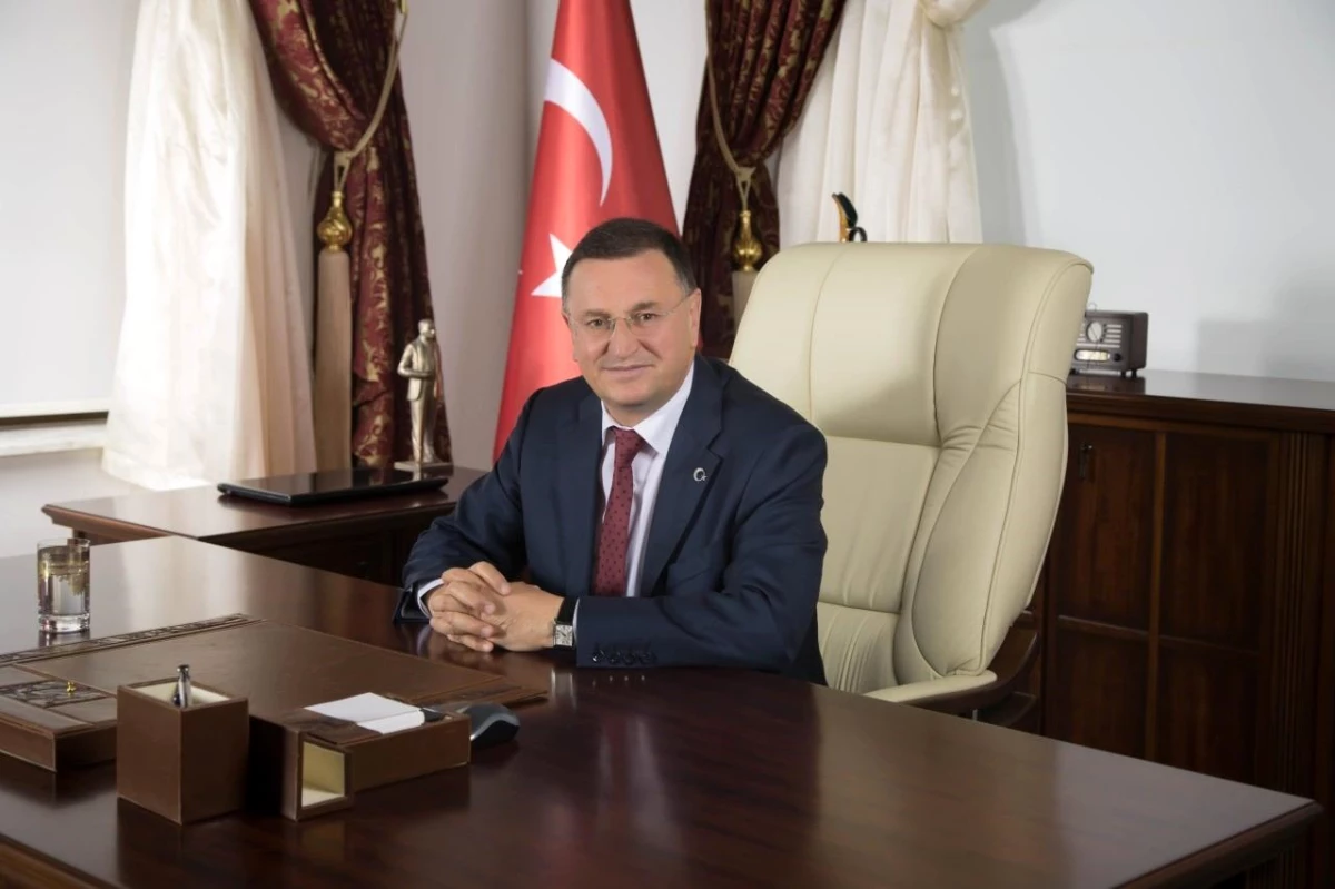 Hatay Büyükşehir Belediye Başkanı Lütfü Savaş: Her şeye rağmen başa baş bir mücadele oldu