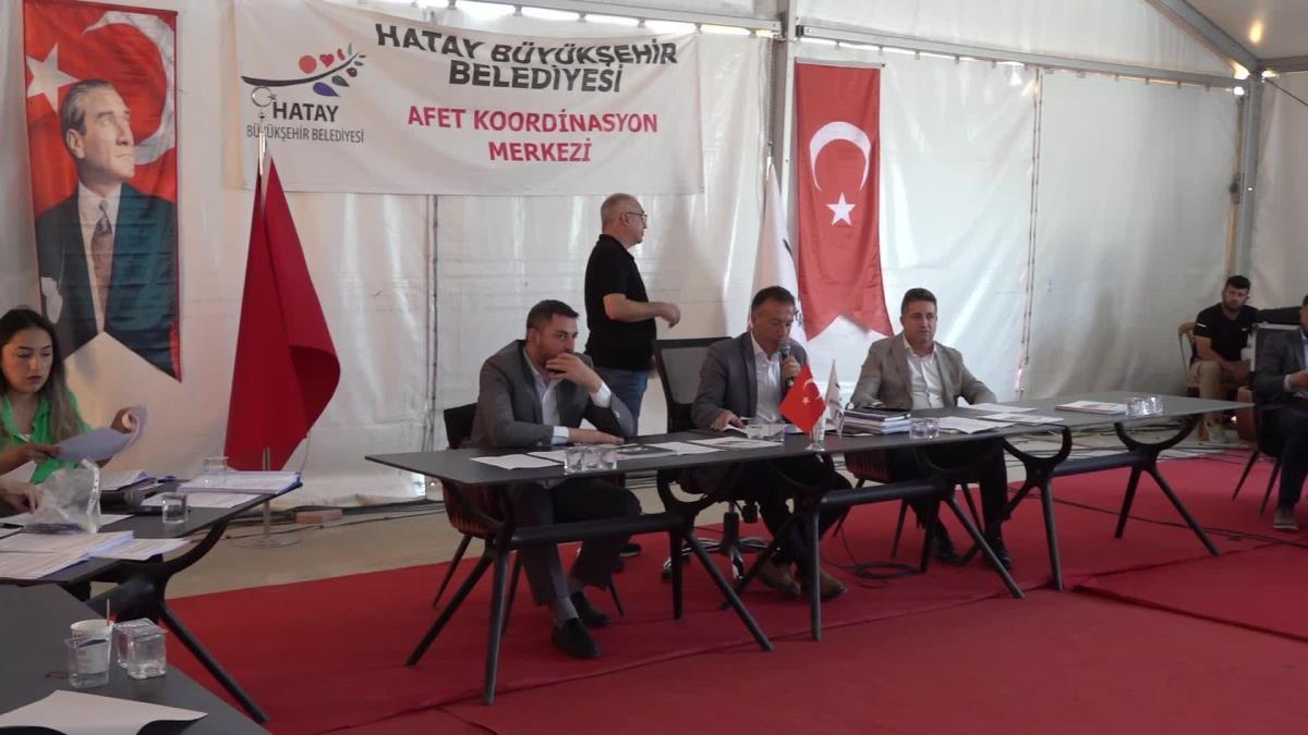 Hatay Büyükşehir Belediyesi Meclisi Afet Koordinasyon Merkezi'nde toplandı