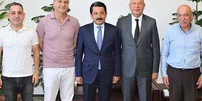 AKDENİZ ECZANE TEKNİSYENLERİNDEN KAYMAKAM DEMİRYÜREĞE ZİYARET