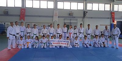 ANTAKYA BELEDİYESİ KARATE SPORCUSU GURUR YAŞATTI
