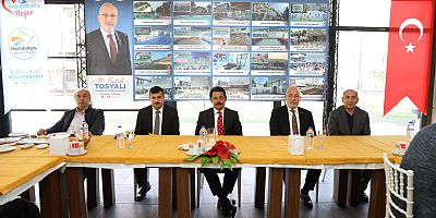 BAŞKAN TOSYALI ÖĞRETMENLER İLE BİR ARAYA GELDİ