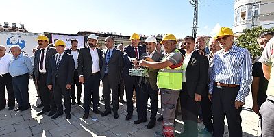 BAŞKAN YILMAZ: “ALTINÇAY MAHALLESİ MUHTARLIK HİZMET BİNASI TEMEL ATMA TÖRENİNE KATILDI.”