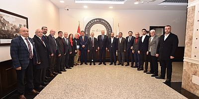 BAŞKAN YILMAZ’DAN MKÜ REKTÖRÜ EREN’E ZİYARET 