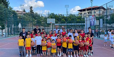 DEFNELİ ÇOCUKLAR SPORLA İÇ İÇE BÜYÜYOR
