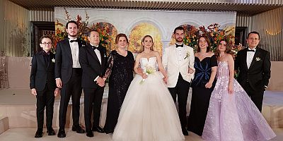 ELİF SENA BAŞTUĞ-BURAK DENİZ MUTLULUĞA YELKEN AÇTILAR 