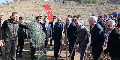 GELECEĞE NEFES OLUYORUZ