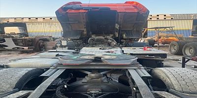 Hatay'da tır ve dorseleri parçalayarak satmaya çalışan 3 şüpheli yakalandı