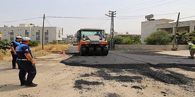 HBB’DEN ARSUZ’A 4 BUÇUK KİLOMETRELİK BETON ASFALT ARSUZ’DAKİ YOLLAR HBB İLE MODERN HALE GELİYOR