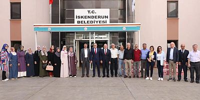 İSKENDERUN BELEDİYESİNİN OKULLARA BOYA DESTEĞİ SÜRÜYOR