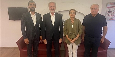 İTSO Başkanı Yılmaz,  Özel Adım Dershanelerini  ziyaret etti