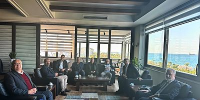 İTSO Yönetim Kurulu Başkanı Levent Hakkı Yılmaz ve 17. Meslek Komite Üyeleri İskenderun Deniz Ticaret Odasını Yeni Yerinde Ziyaret Ettiler