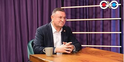 LÜTFÜ SAVAŞ: TÜRK KİMLİĞİ ALMAK BU KADAR KOLAY OLMAMALI
