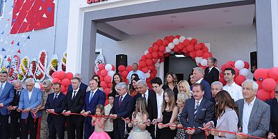 NEJLA ÜYSEN BİLGİ TEKNOLOJİLERİ MERKEZİ AÇILDI 